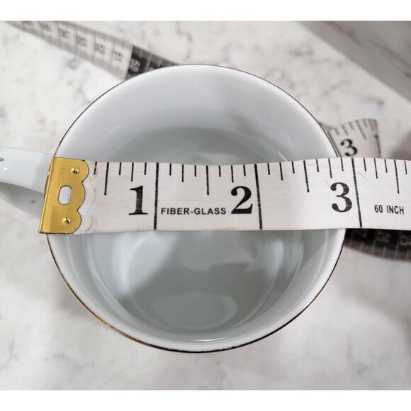 Christmas Holly Fine Porcelain Mug with Gold Rim & Holly Berry Design 10 FL oz - Picture 7 of 7